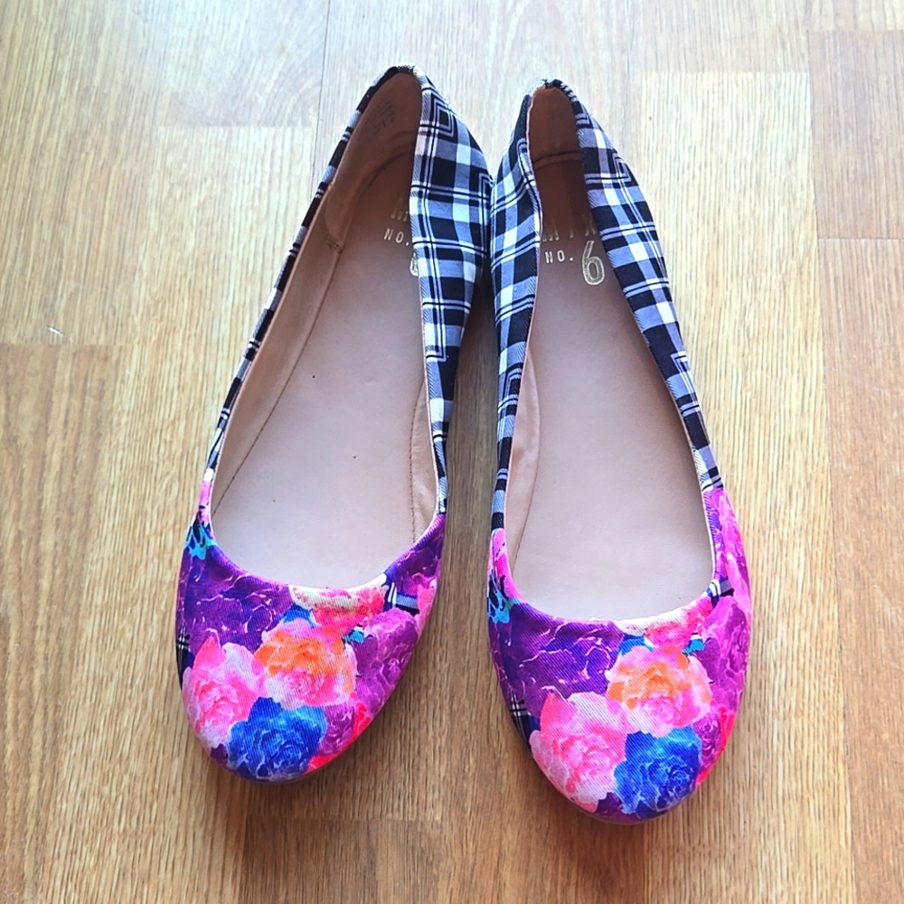 Mix No. 6 - Floral/Checkered Patterned Flats!